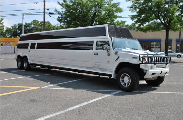Hummer Transformer Party Buses