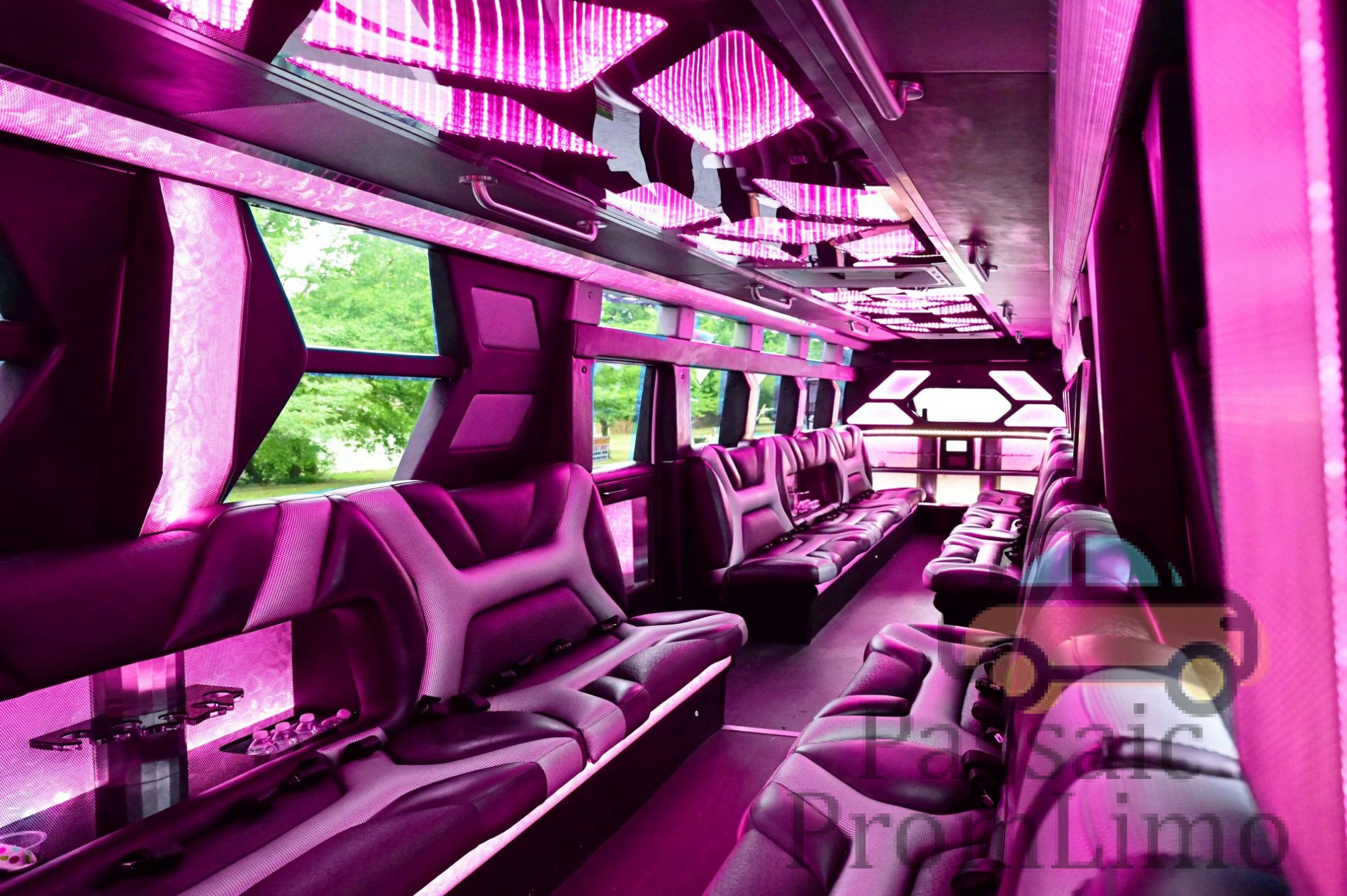 Transformer Party Bus18